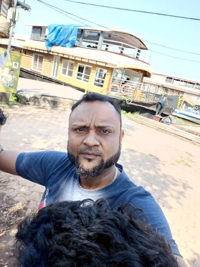 Appartement Pulimoottil Residency à Alappuzha